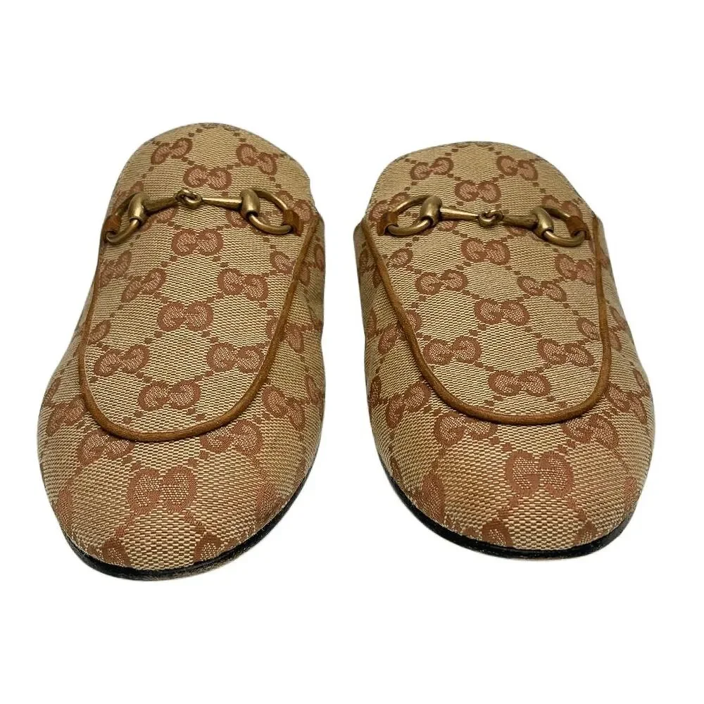 Gucci details authentic
